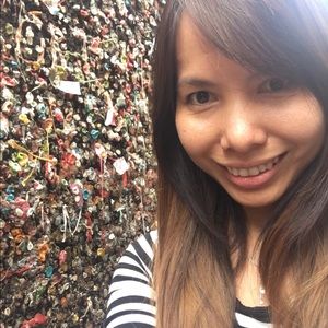 Meet your Posher, Stacy